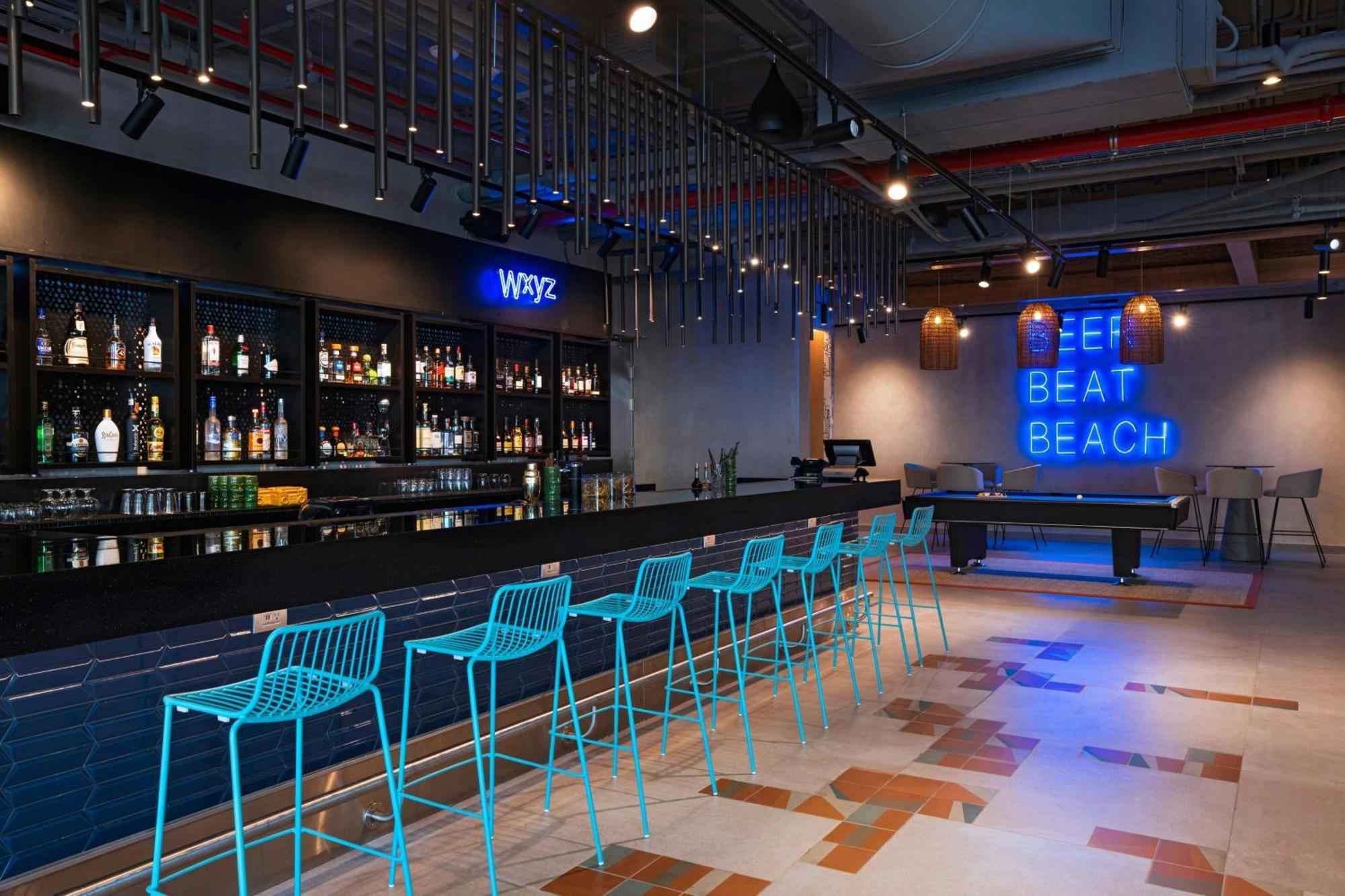 Aloft Playa Del Carmen Hotel ภายนอก รูปภาพ The bar at the 2012 Olympics