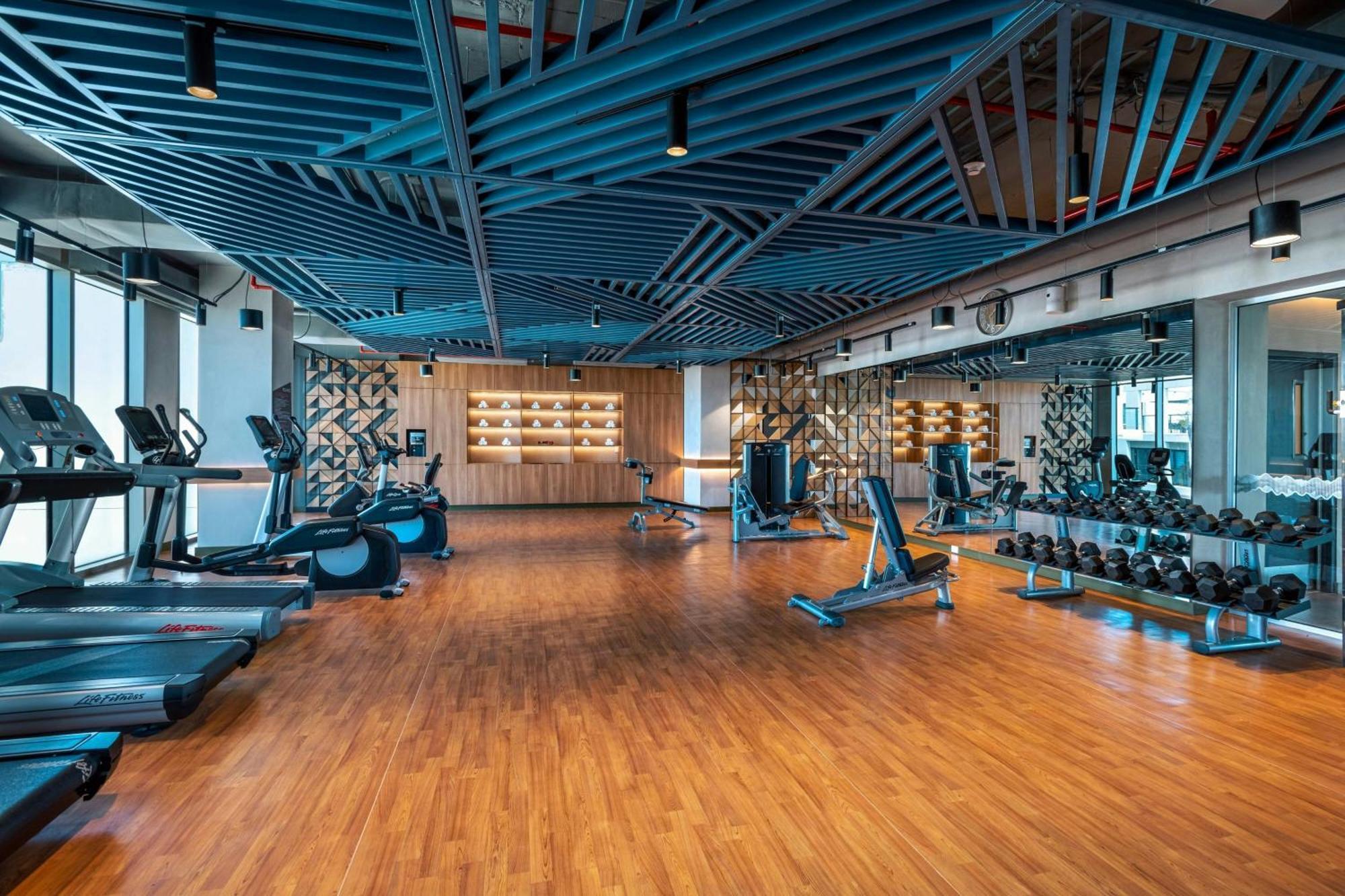 Aloft Playa Del Carmen Hotel ภายนอก รูปภาพ The gym at the 1018